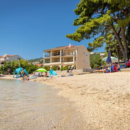 Apartments Villa Alba Banjol Exterior photo