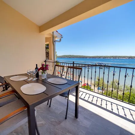 Apartments Villa Alba Banjol Room photo