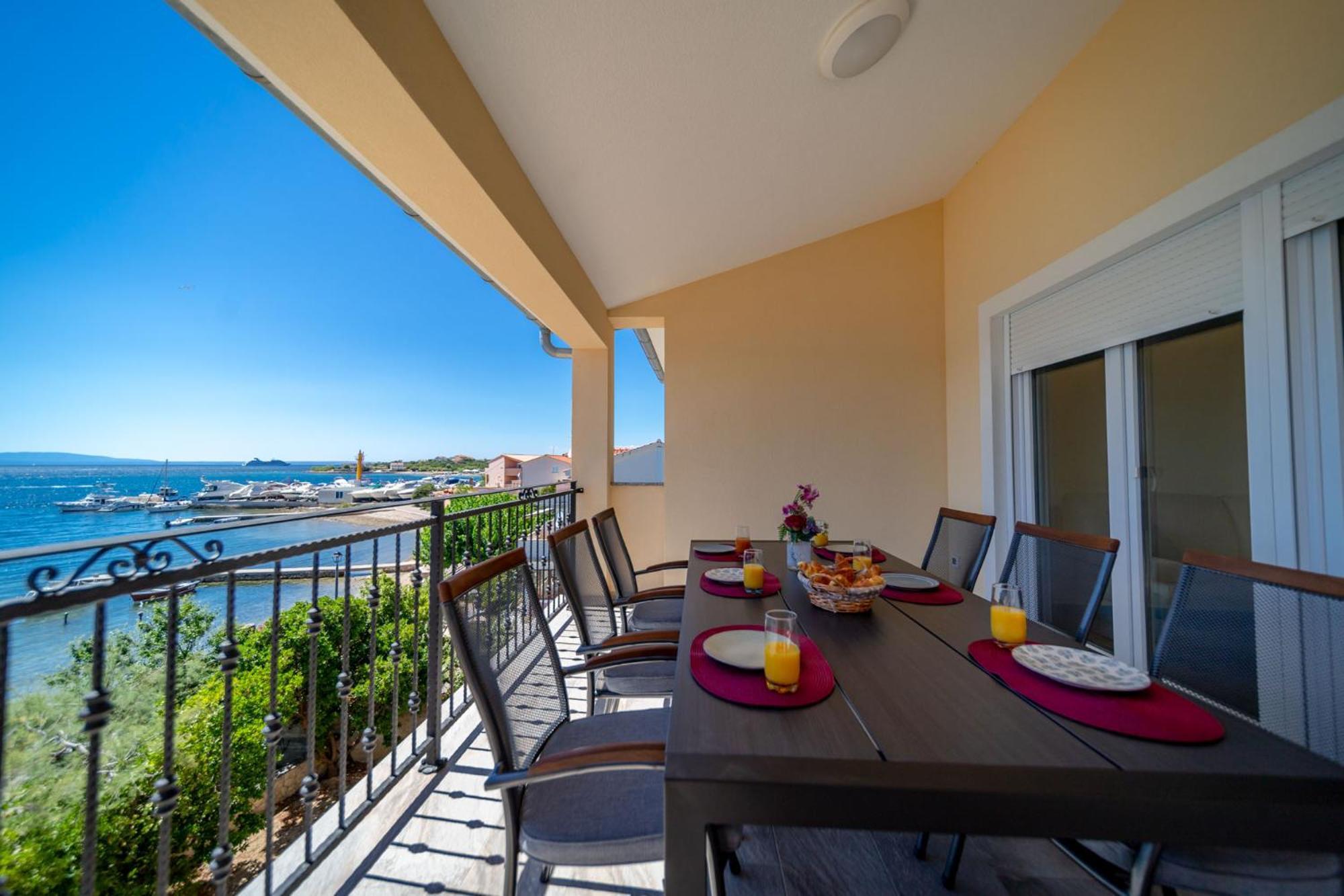 Alba Apartment Banjol
